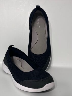 Vionic Black & White Slip-On Comfort Flats